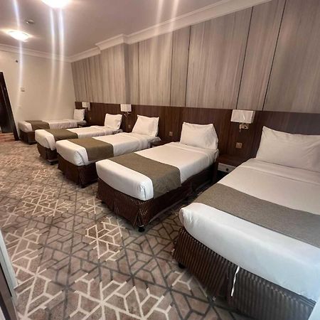 Diyar Al Salam Silver Hotel Medina Exteriör bild