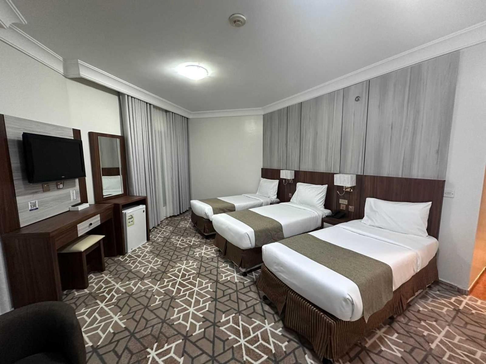 Diyar Al Salam Silver Hotel Medina Exteriör bild